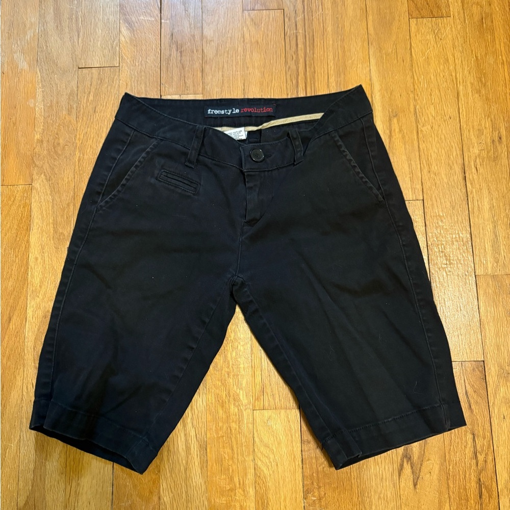 Freestyle Revolution Dark Shorts